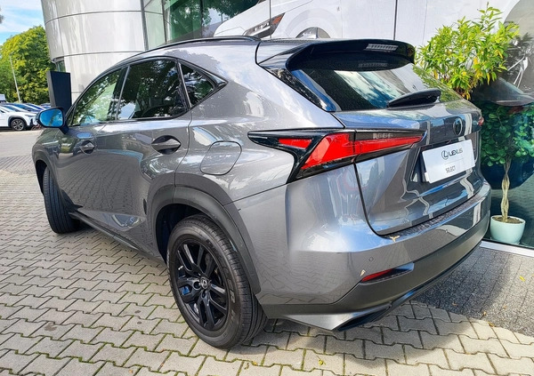 Lexus NX cena 129900 przebieg: 71396, rok produkcji 2017 z Czerwieńsk małe 436